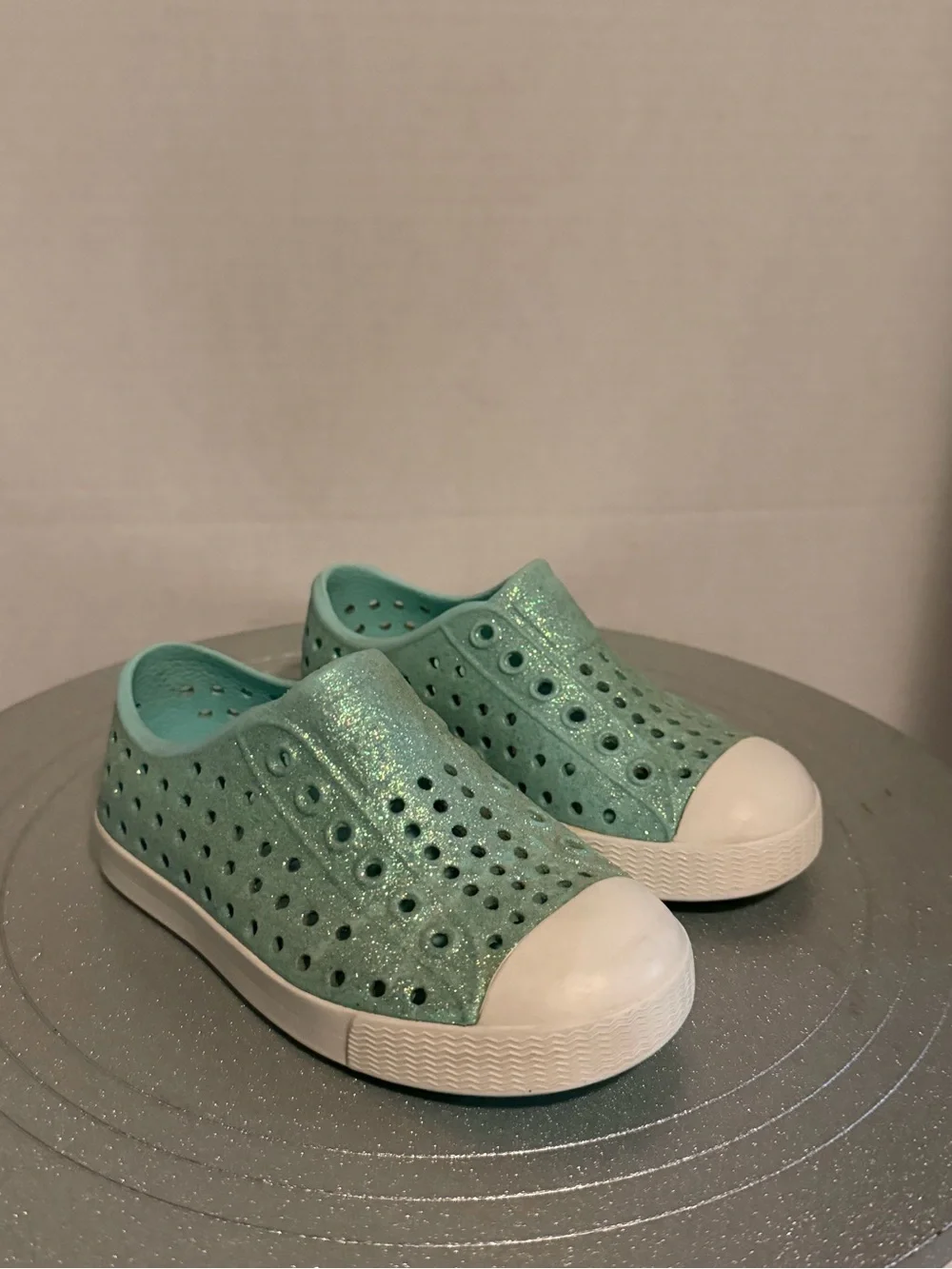 Native Shoes Jefferson Light Blue Sparkle Water Shoes Sz C7 Kids